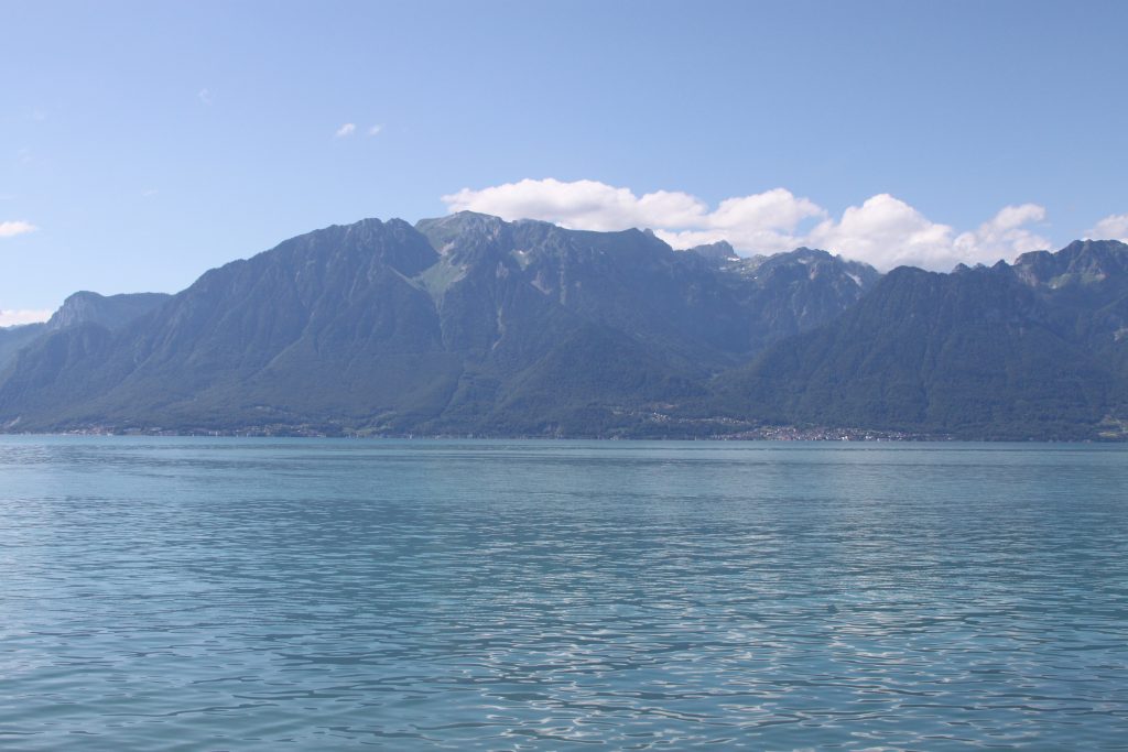 Blick auf den Genfersee - auch so kann es aussehen, wenn man in der Schweiz Französisch lernt